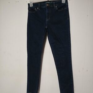 Lauren, Ralph Lauren ladies jeans size 4. Classic, skinny.